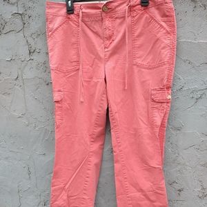 ADJUSTABLE CARGO PANTS.  SZ 14